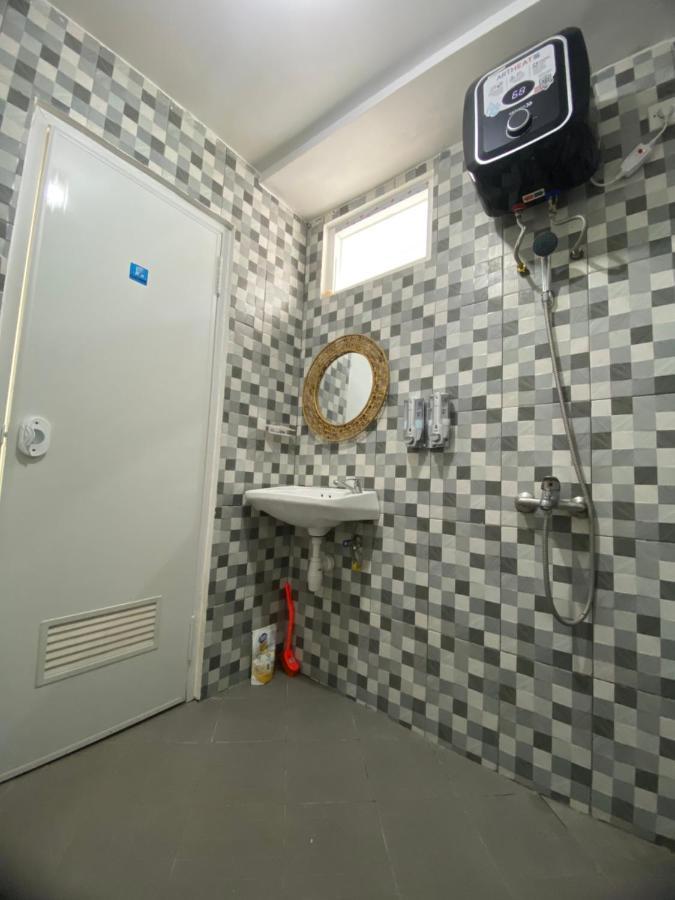 Villa Royal Arois Syariah Dekat Jatim Park 3 Tlekung 外观 照片